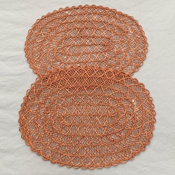 Vintage Oval Woven Wicker Rattan Straw Placemats‎ Farmhouse Boho Set of 2 - Picture 3 of 5